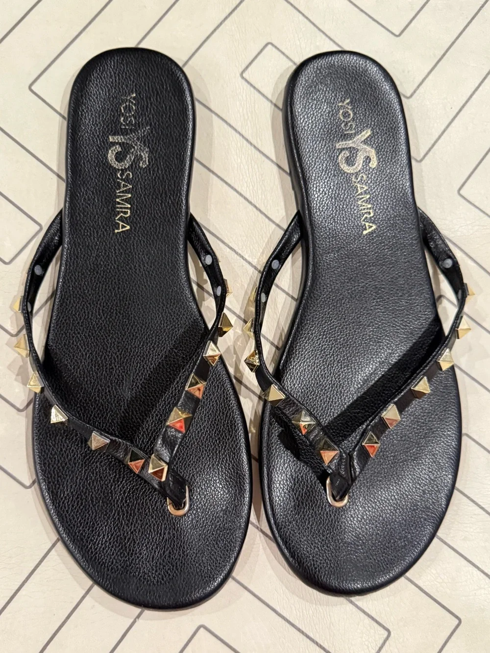 Yosi Samra size black